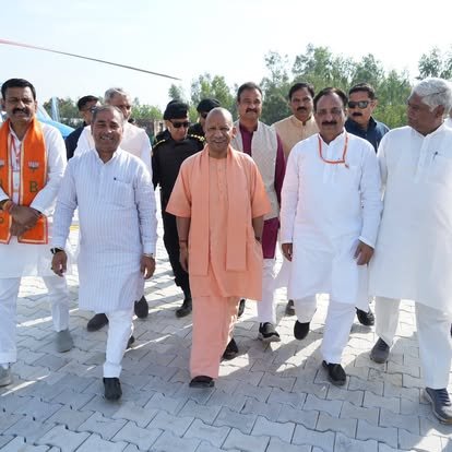 Kunwar Brijesh Singh with CM Yogi Adityanath during field visit